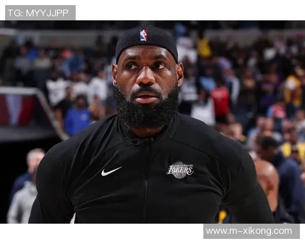 詹姆斯感慨篮球运动员水平提升现今飞天遁地的球员数量大幅增加