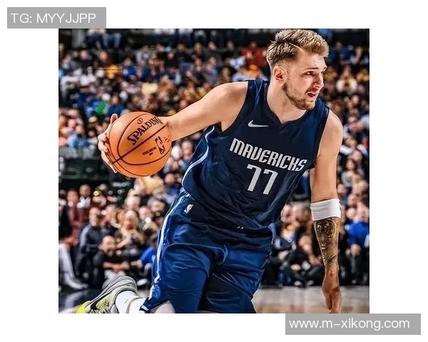 詹姆斯称赞东契奇身体状态出色有助于赛后恢复表现提升 詹姆斯称赞东契奇身体状态出色有助于赛后恢复表现提升