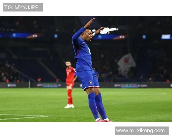 姆巴佩本赛季状态火热10场狂轰14球仅一场未能进球展现超强实力