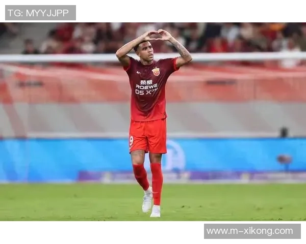 亚足联宣布海港外援古斯塔沃因暴力行为被红牌罚停赛三场并罚款2000美元