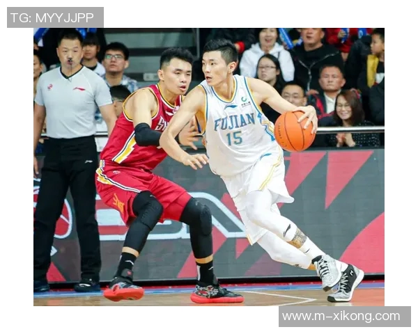 外线双星闪耀狄龙三分全中阿伦稳健发挥助力球队上半场表现